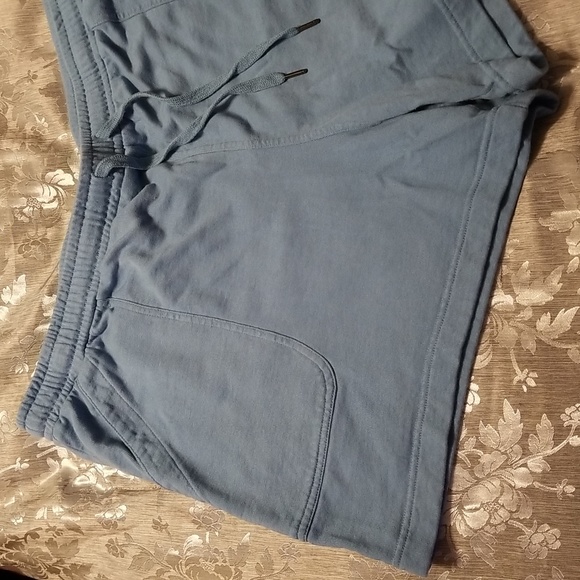 Athletic Shorts Size 2X: A - Picture 2 of 7